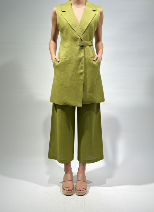 بدلة لينن فيست مع بنطلون