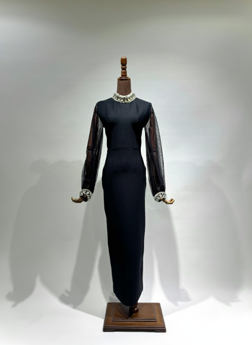 فستان اسود اكمام شيفون