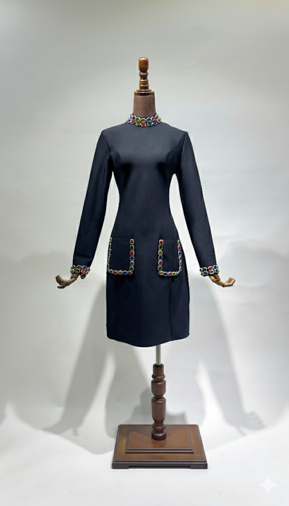 فستان اسود قصير