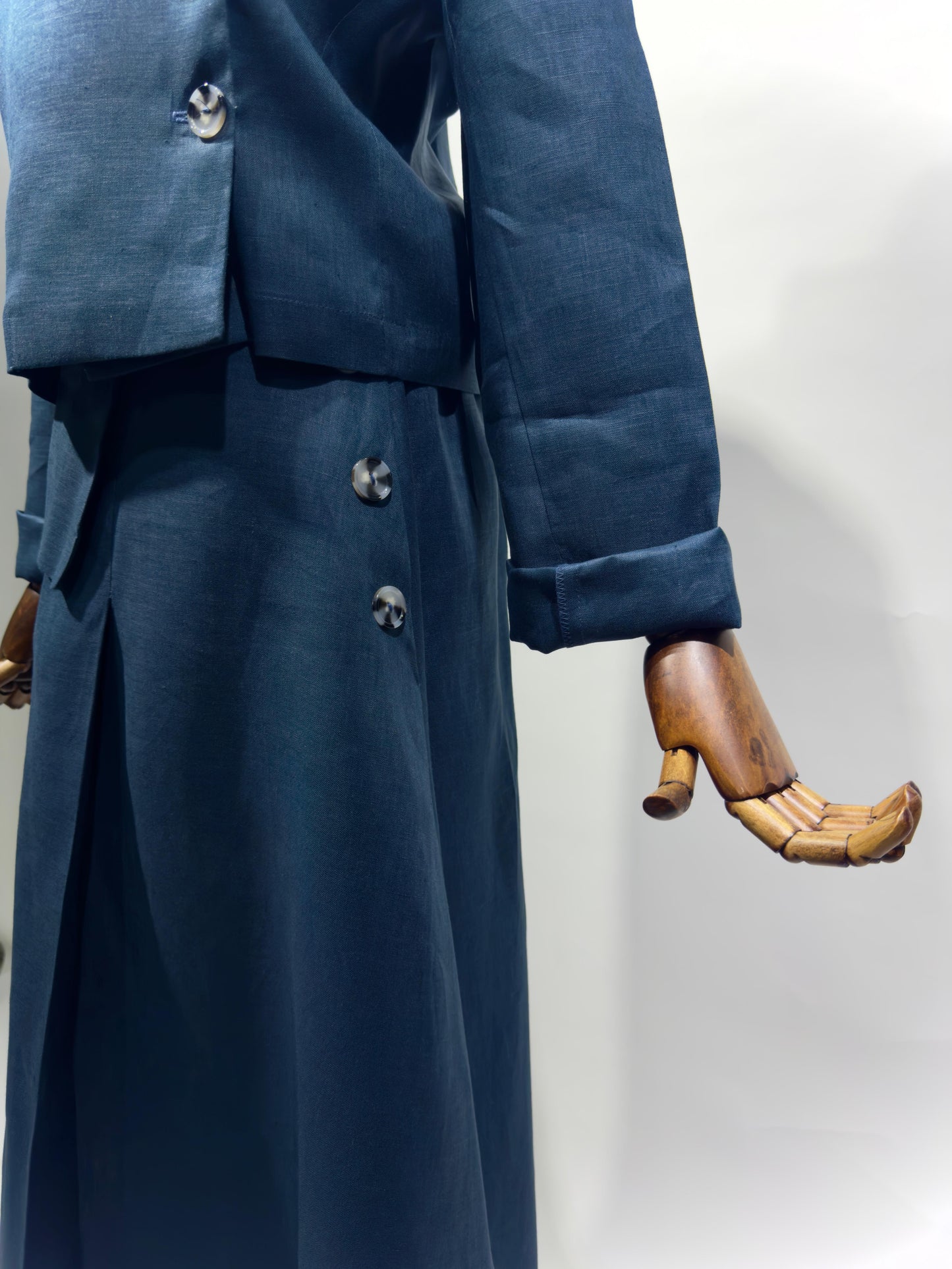 بدلة لينن جاكيت مع تنورة