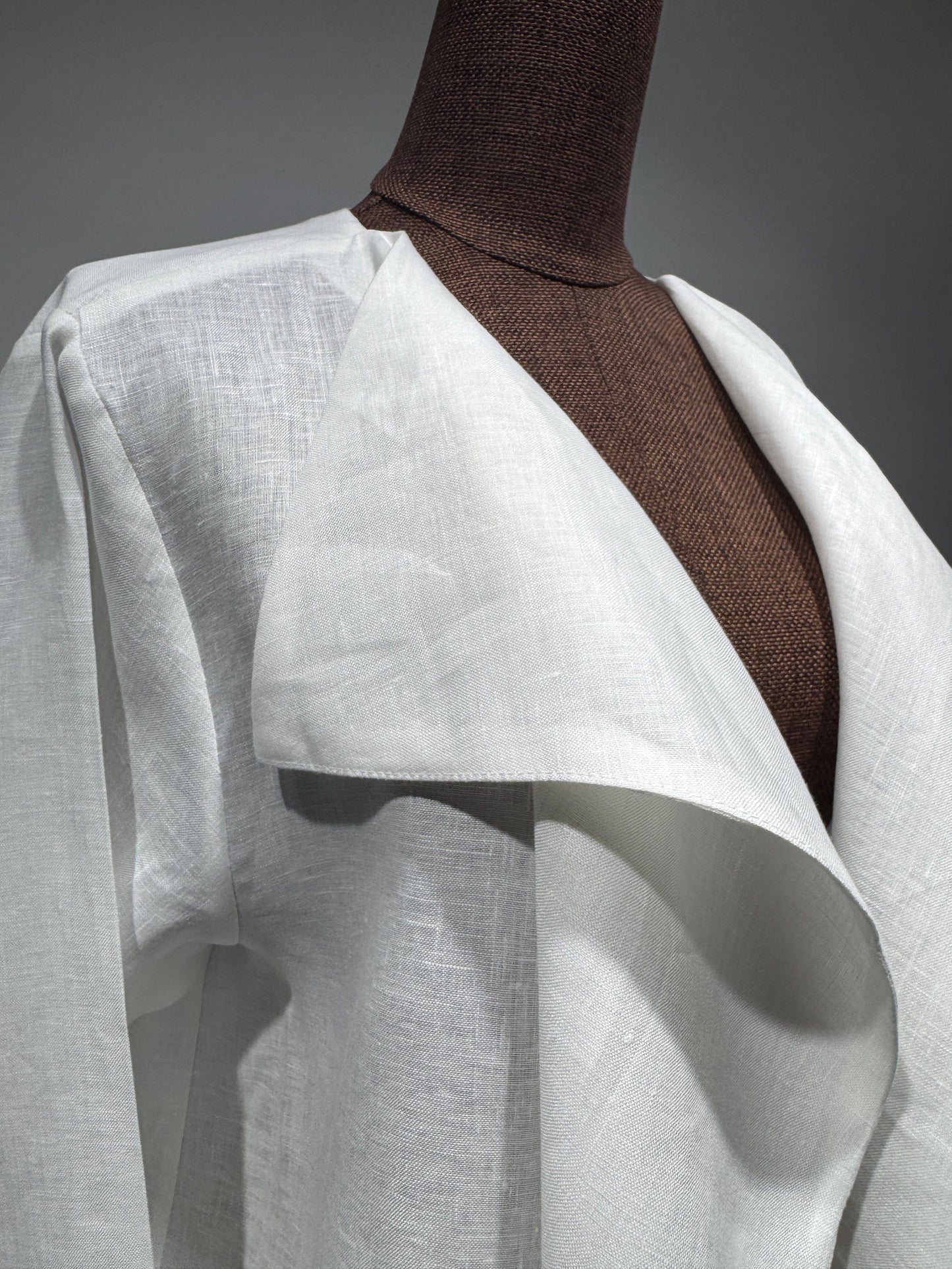 جاكيت لينن أنيق