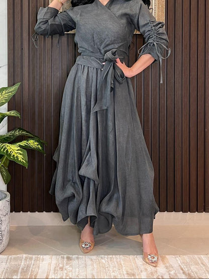 بدلة بلوزة لف مع تنورة