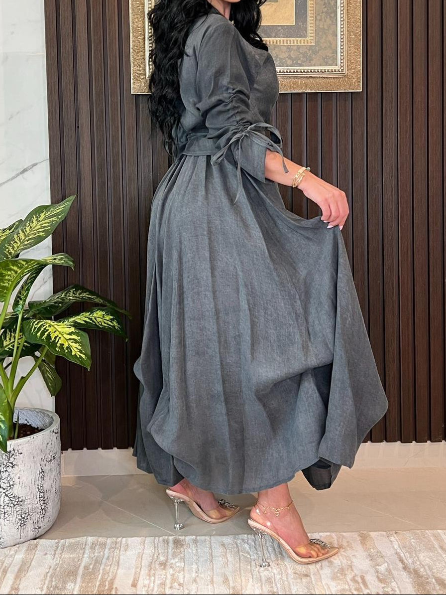 بدلة بلوزة لف مع تنورة