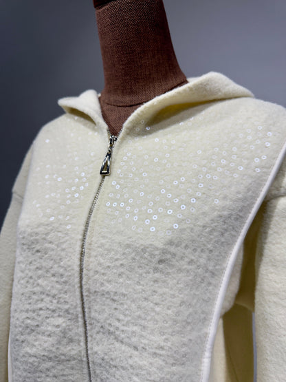 جاكيت مع كبوس